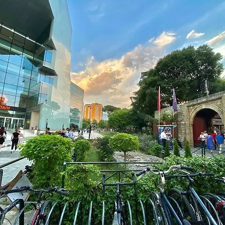 Centre Big Art'partment Heart Of The Capital 티라나